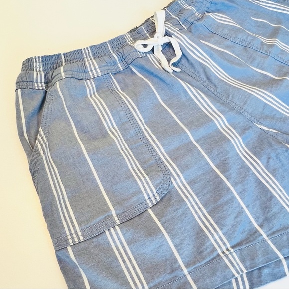 Blue & White Pinstripe Cotton Drawstring Shorts Market & Spruce - Picture 4 of 8
